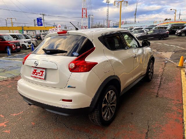 NISSAN JUKE 2012 Image 31