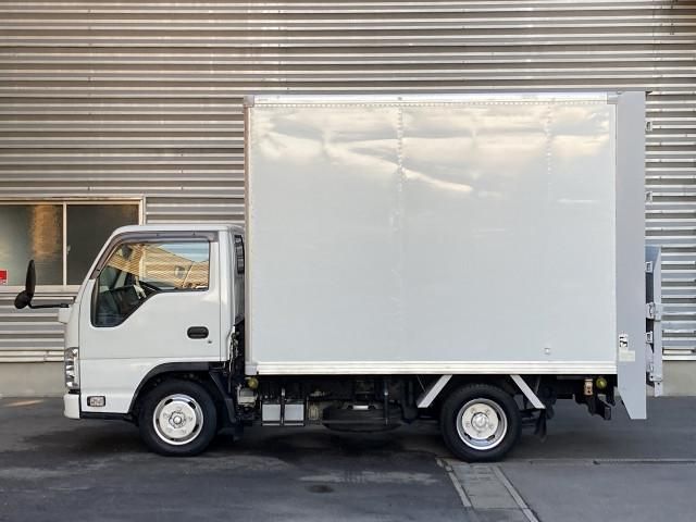ISUZU ELF 2018 Image 31
