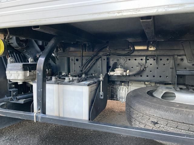 ISUZU ELF 2018 Image 31