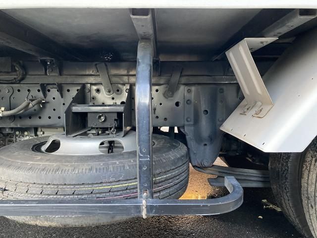 ISUZU ELF 2018 Image 31