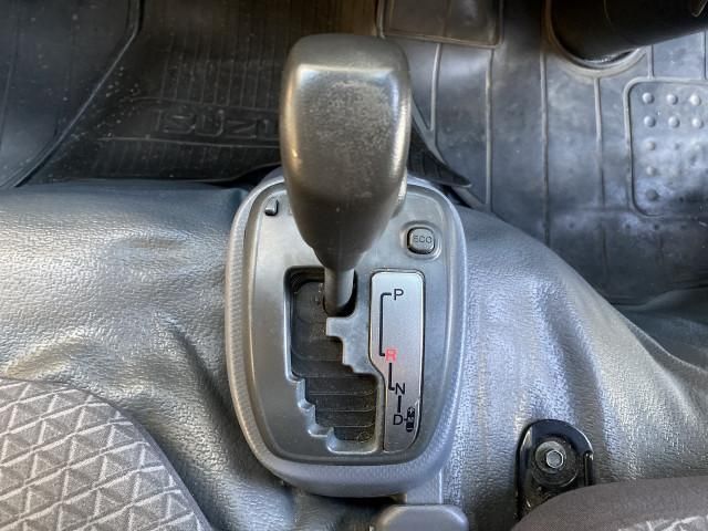 ISUZU ELF 2018 Image 31