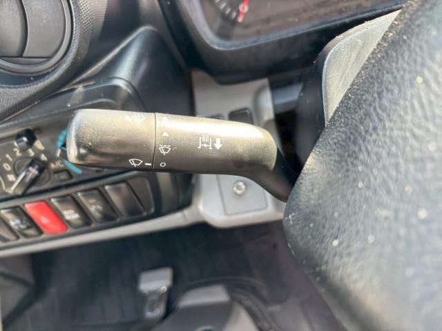 HINO DUTRO 2012 Image 31