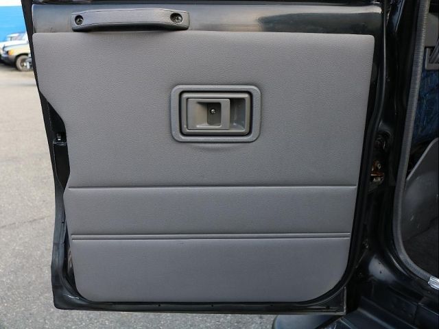 TOYOTA LANDCRUISER PRADO 1995 Image 31