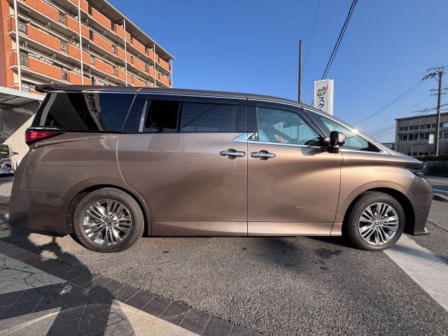TOYOTA ALPHARD HYBRID 2024 Image 31
