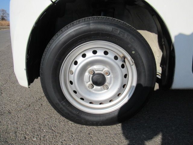 DAIHATSU MIRA VAN 2011 Image 31