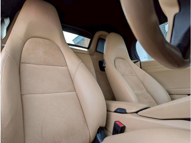 PORSCHE BOXSTER 2015 Image 31