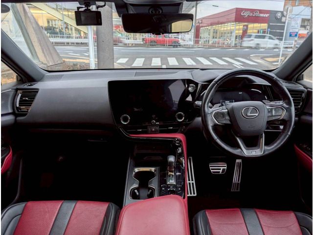 TOYOTA LEXUS NX350H 2021 Image 31