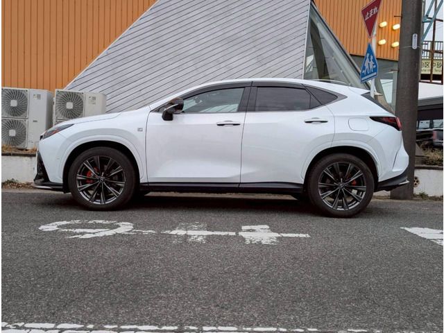 TOYOTA LEXUS NX350H 2021 Image 31