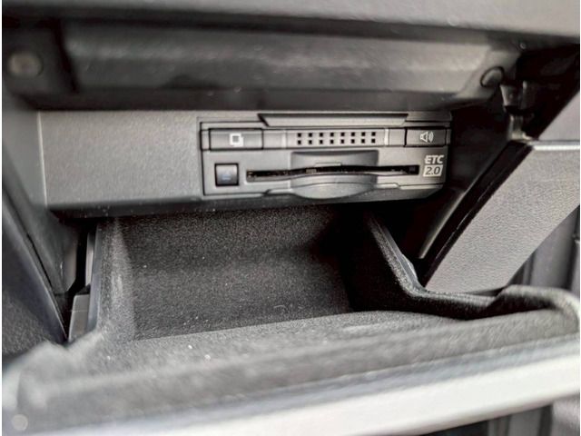 TOYOTA LEXUS RX450H 2WD 2017 Image 31