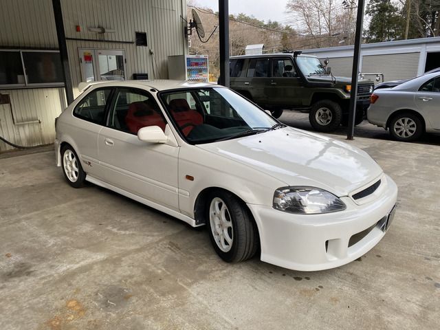 HONDA CIVIC HATCHBACK 1999 Image 31