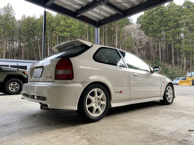 HONDA CIVIC HATCHBACK 1999 Image 31