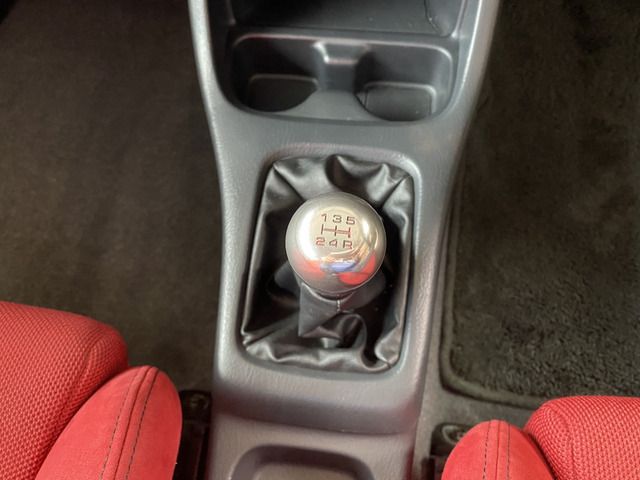 HONDA CIVIC HATCHBACK 1999 Image 31