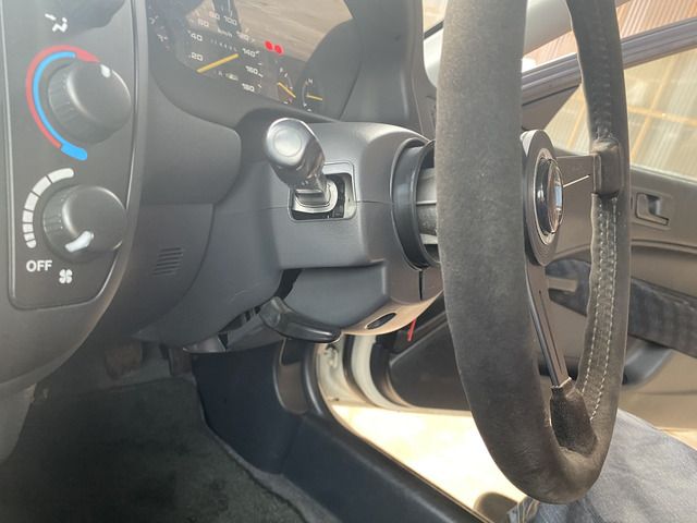 HONDA CIVIC HATCHBACK 1999 Image 31