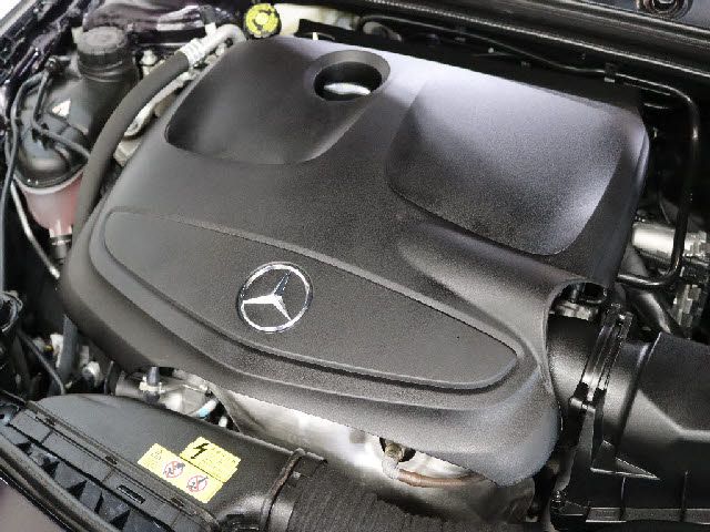MERCEDES BENZ CLA SH 2017 Image 31