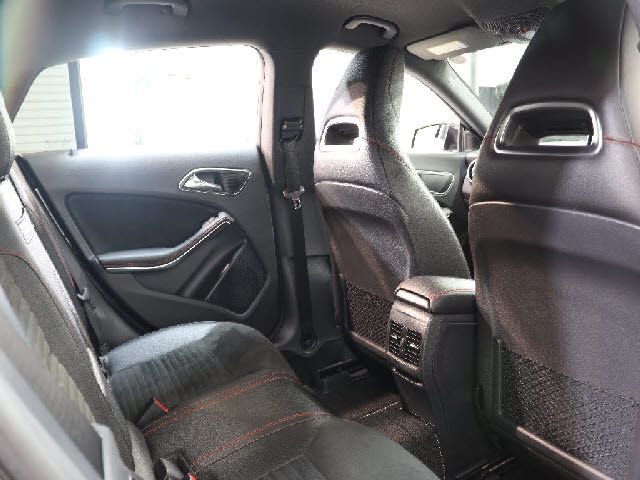 MERCEDES BENZ CLA SH 2017 Image 31