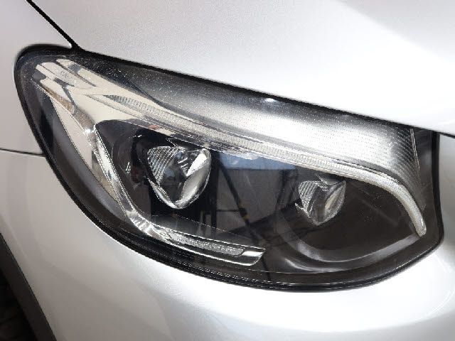 MERCEDES BENZ GLC CL 2016 Image 31