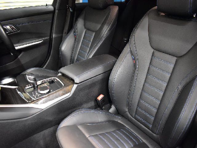 BMW 3SERIES SEDAN 2019 Image 31