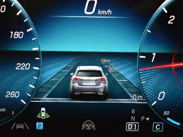 MERCEDES BENZ GLA CL 2020 Image 31