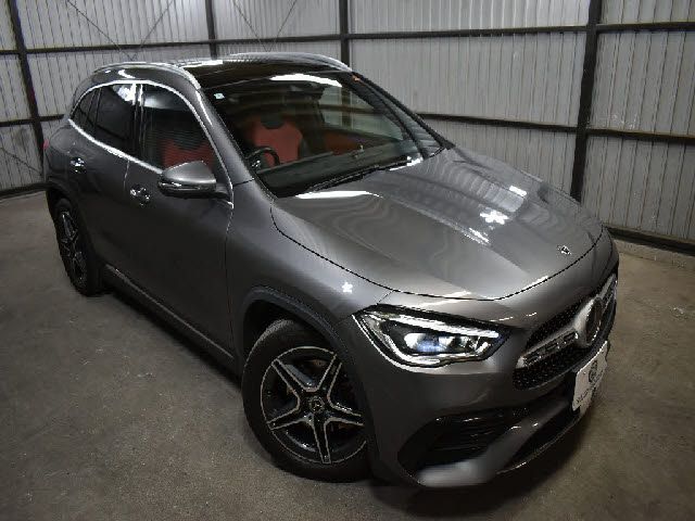MERCEDES BENZ GLA CL 2020 Image 31