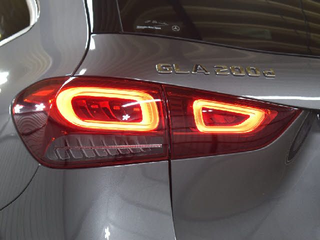 MERCEDES BENZ GLA CL 2020 Image 31