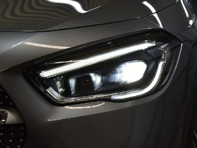 MERCEDES BENZ GLA CL 2020 Image 31