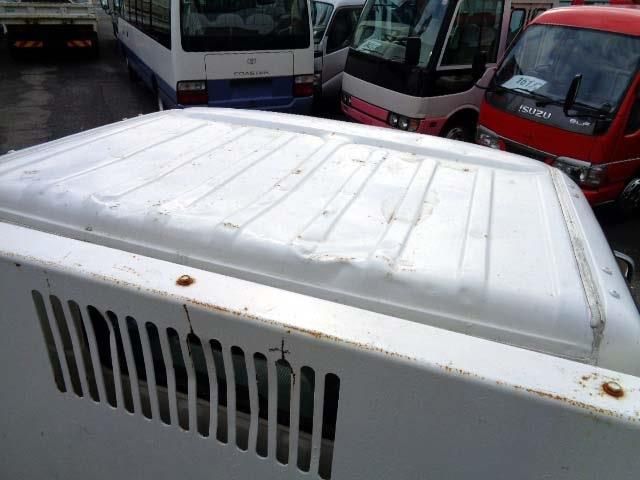 HINO DUTRO 2014 Image 31