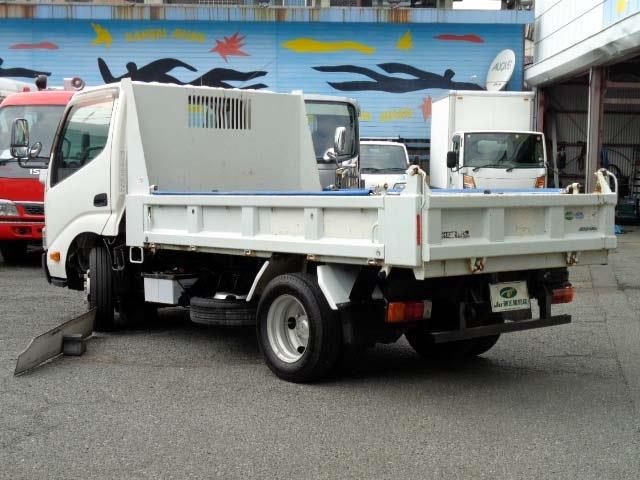 HINO DUTRO 2014 Image 31