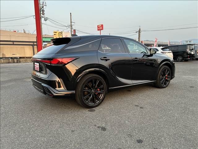 TOYOTA LEXUS RX500H 2023 Image 31