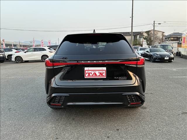 TOYOTA LEXUS RX500H 2023 Image 31