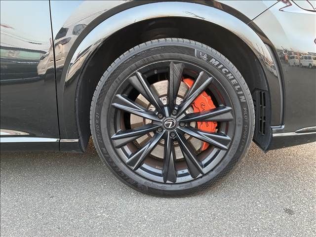 TOYOTA LEXUS RX500H 2023 Image 31