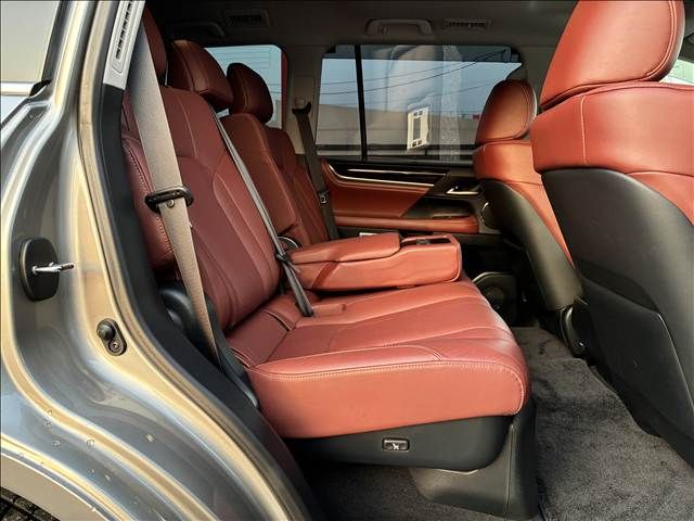 TOYOTA LEXUS LX570 AWD 2018 Image 31