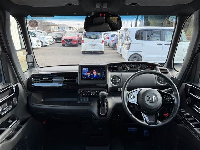 HONDA N BOX CUSTOM 2021 Image 31