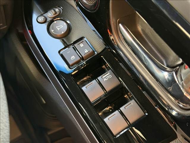 HONDA N BOX CUSTOM 2021 Image 31