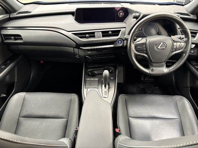 TOYOTA LEXUS UX300E 2021 Image 31
