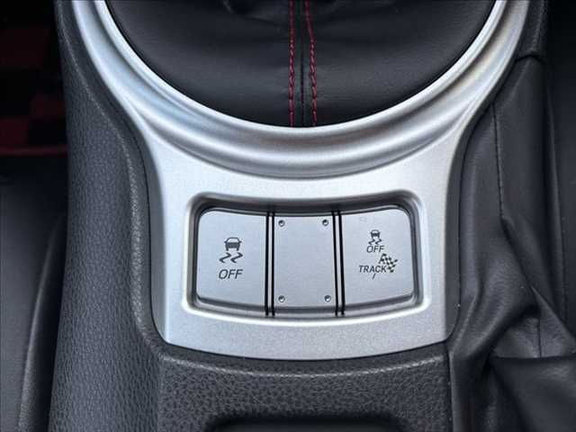 SUBARU BRZ 2017 Image 31