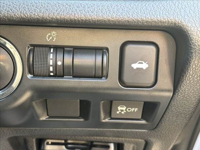 SUBARU WRX STI 2015 Image 31