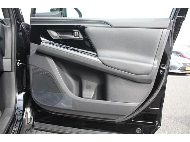 TOYOTA BZ4X 2025 Image 31