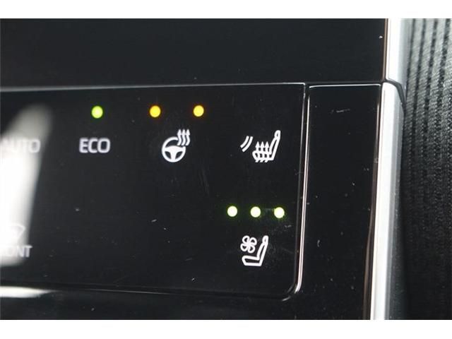 TOYOTA BZ4X 2025 Image 31