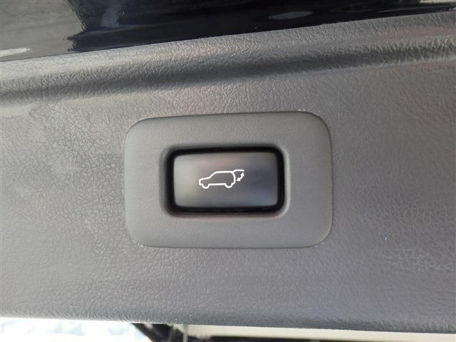 TOYOTA VELLFIRE 2013 Image 31