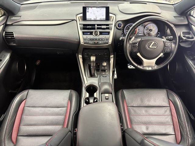 TOYOTA LEXUS NX300H 2014 Image 31