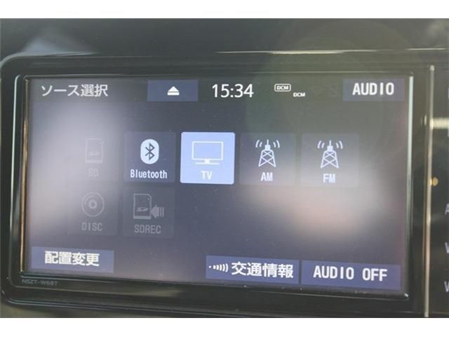 TOYOTA COROLLA SPORT 2018 Image 31