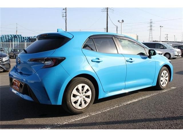 TOYOTA COROLLA SPORT 2018 Image 31