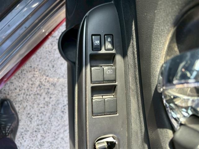 NISSAN NOTE 2015 Image 31