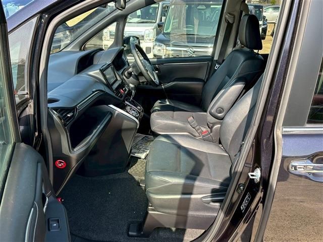 TOYOTA ESQUIRE 2016 Image 31