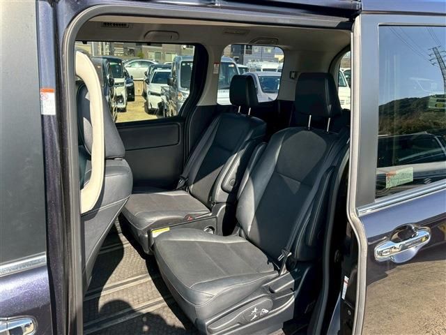 TOYOTA ESQUIRE 2016 Image 31