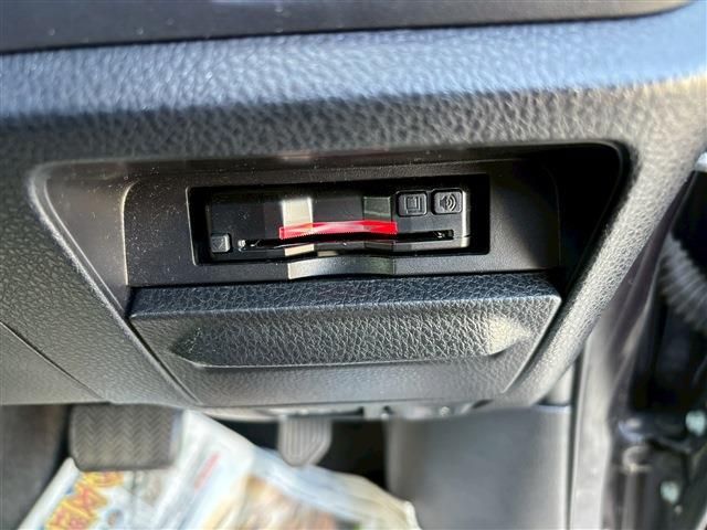 TOYOTA ESQUIRE 2016 Image 31