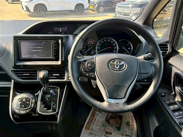 TOYOTA ESQUIRE 2016 Image 31