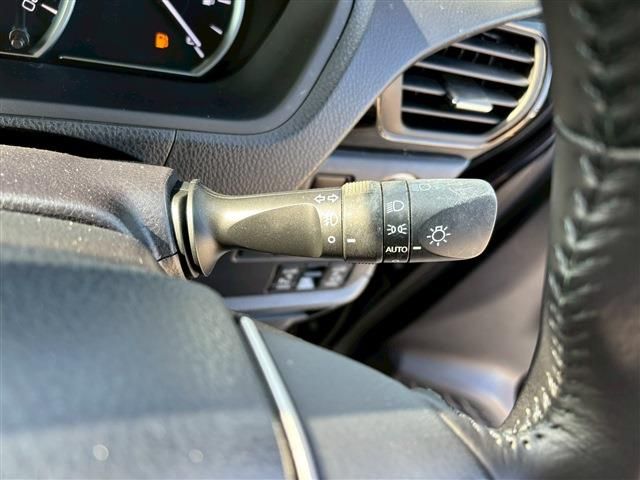 TOYOTA ESQUIRE 2016 Image 31