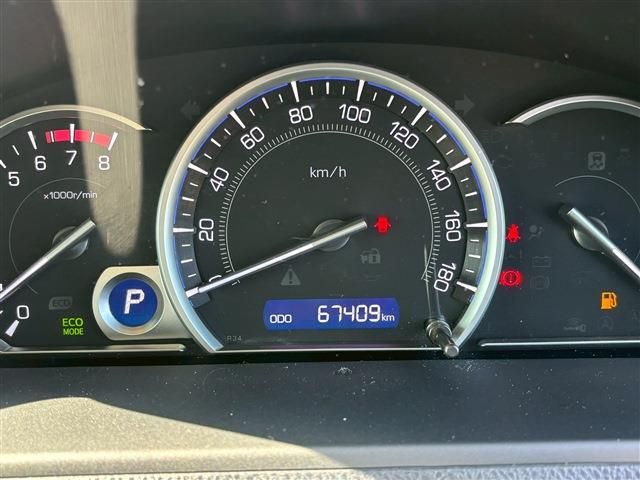 TOYOTA ESQUIRE 2016 Image 31