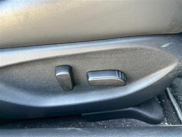 NISSAN SKYLINE 2016 Image 31